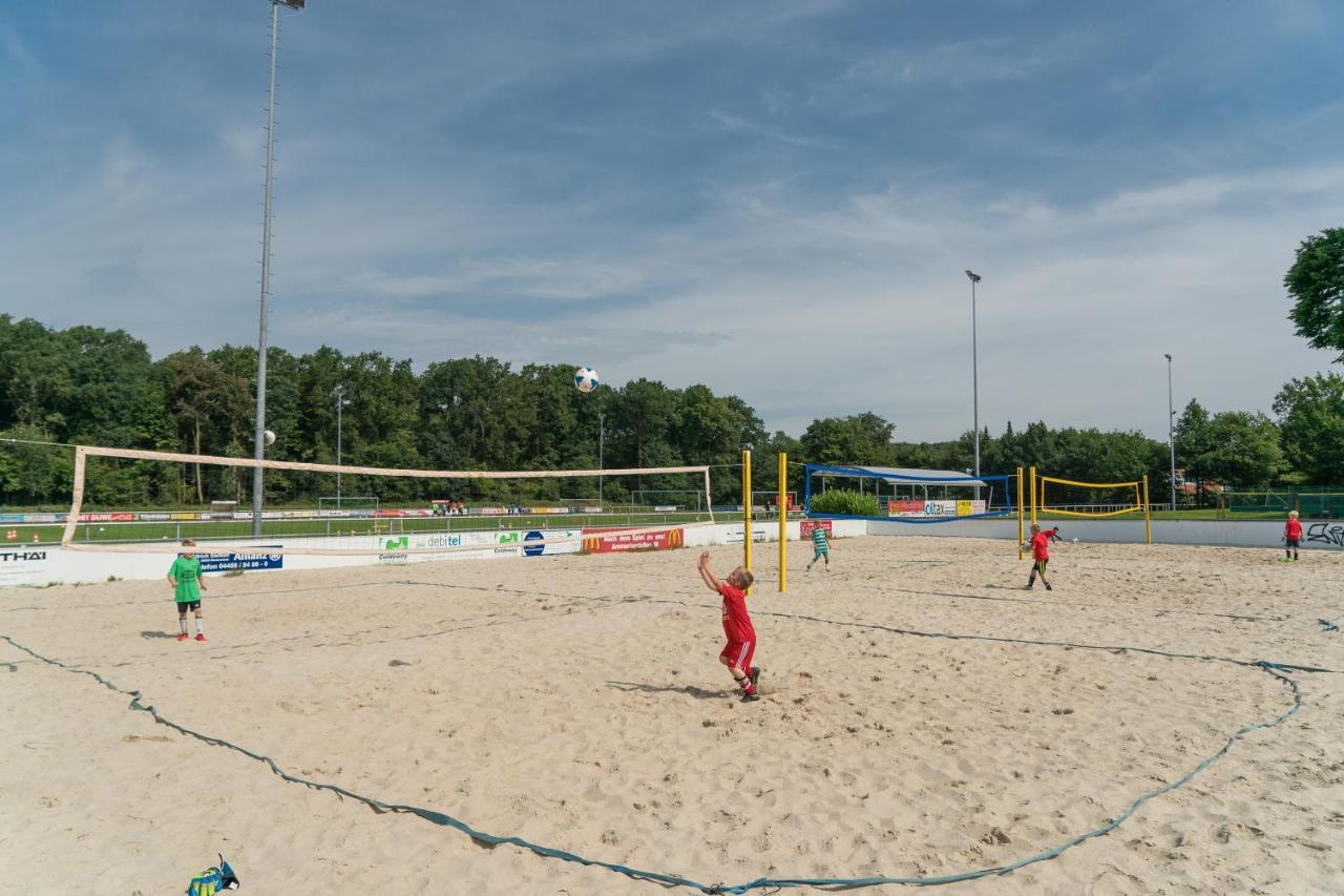 Hoessensportzentrum Westerstede Εξωτερικό φωτογραφία