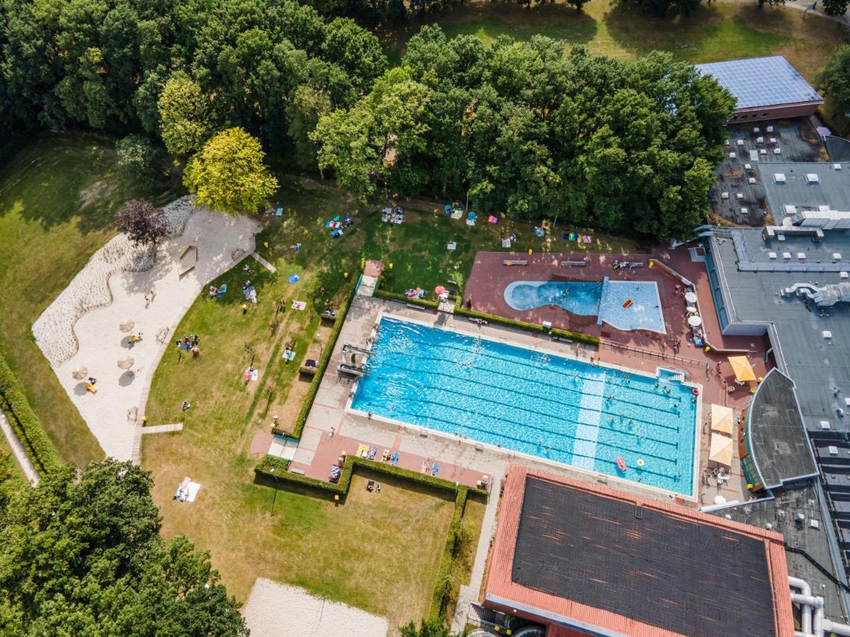 Hoessensportzentrum Westerstede Εξωτερικό φωτογραφία