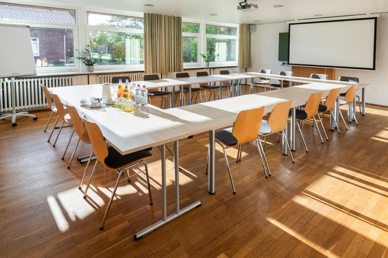 Hoessensportzentrum Westerstede Εξωτερικό φωτογραφία